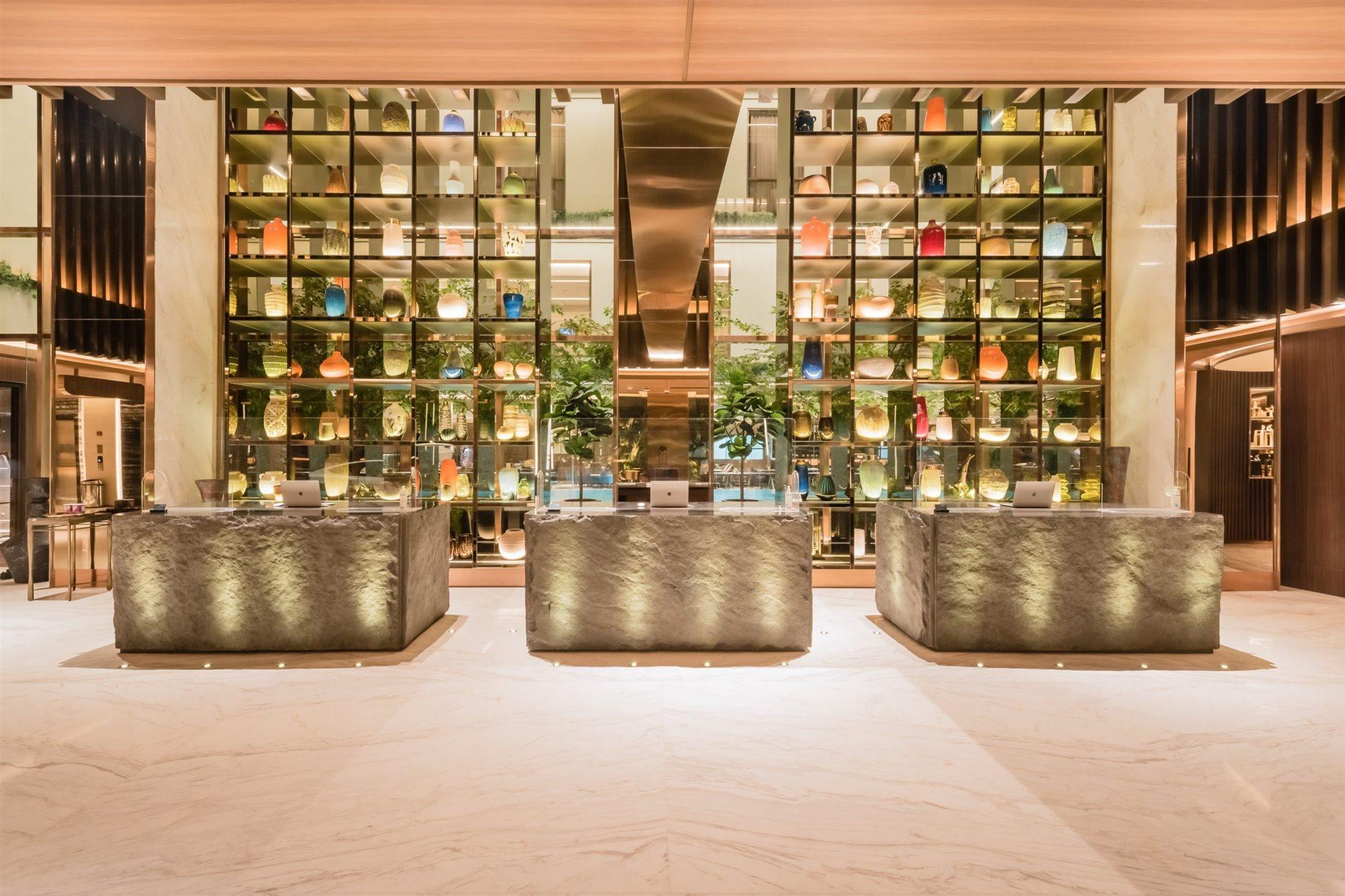 Ashley Tanah Abang Hotel Jakarta Exterior photo